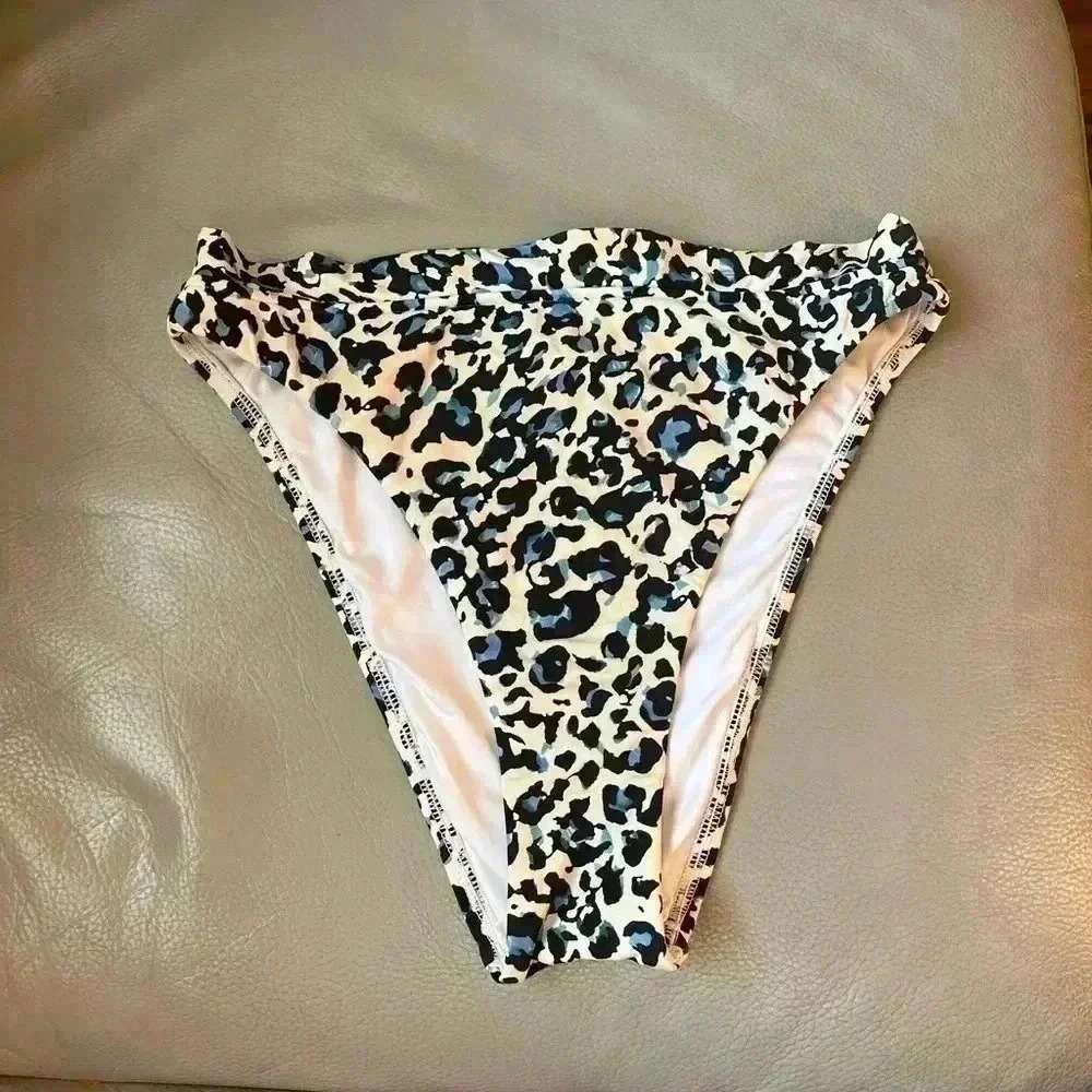 Victoria’s Secret swim bikinis buttoms animal leopard print white black and blue